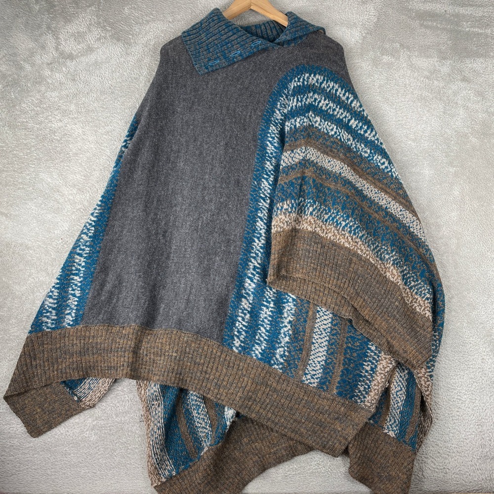 Aria Handmade Poncho Womens One Size Gray Blue Alpaca Wool Fair Isle Boho Knit